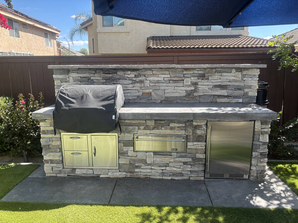 Outdoor kitchen barbecue in Poway San Diego